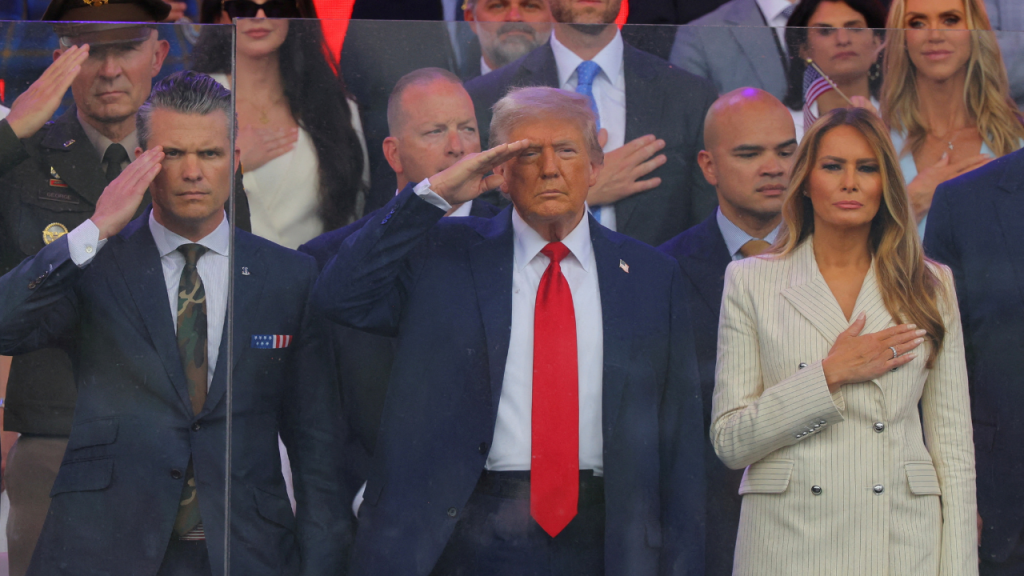 Hegseth Trump And Melania At Miliary Parade.png