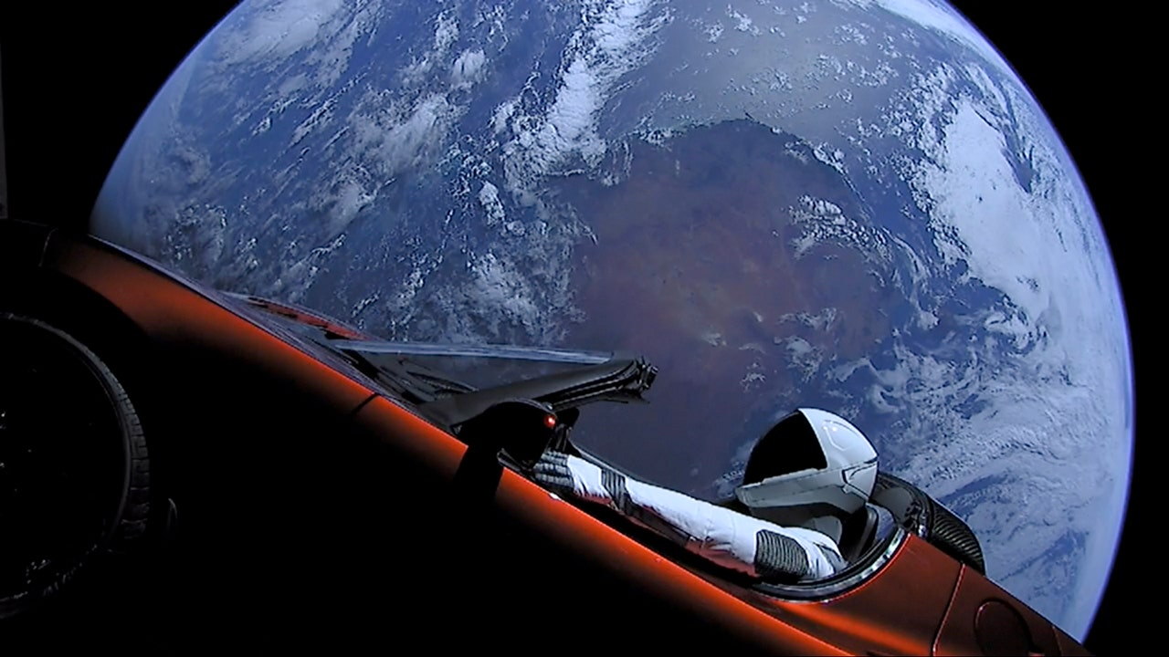 Tesla Roadster Space.jpg