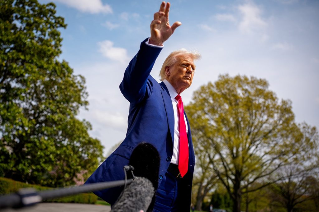 3ad830e0 Trump Getty Whitehouse.jpg