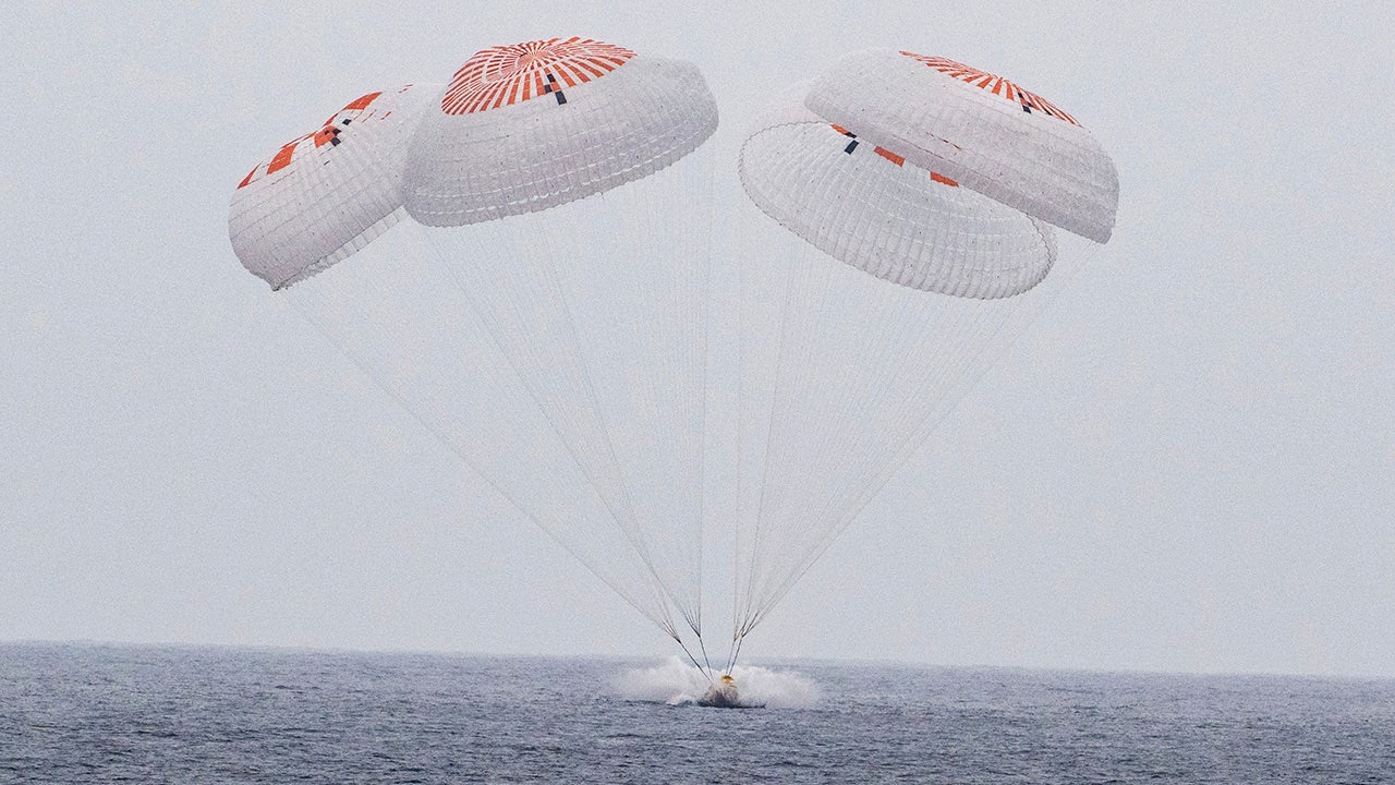 Astronaut Splashdown August 2025.jpg