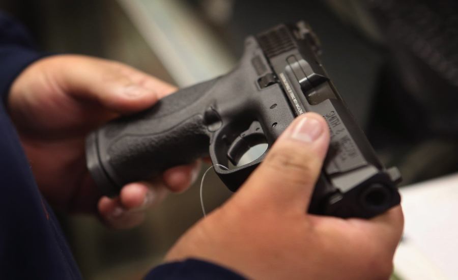 Ca Handgun Gettyimages 1.jpg