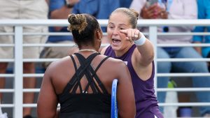 Taylor Townsend Jelena Ostapenko.jpg
