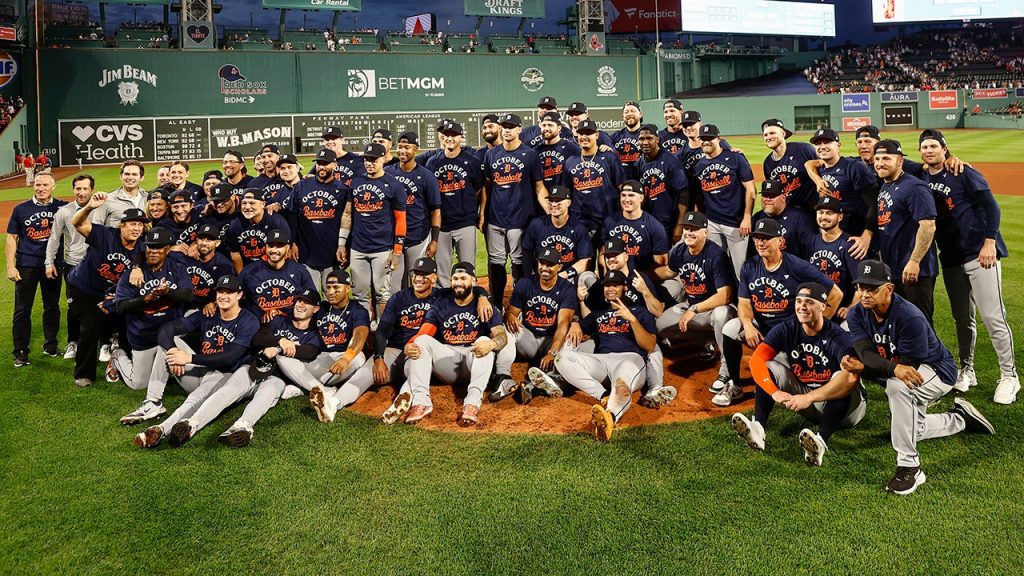 Detroit Tigers Team Picture.jpg