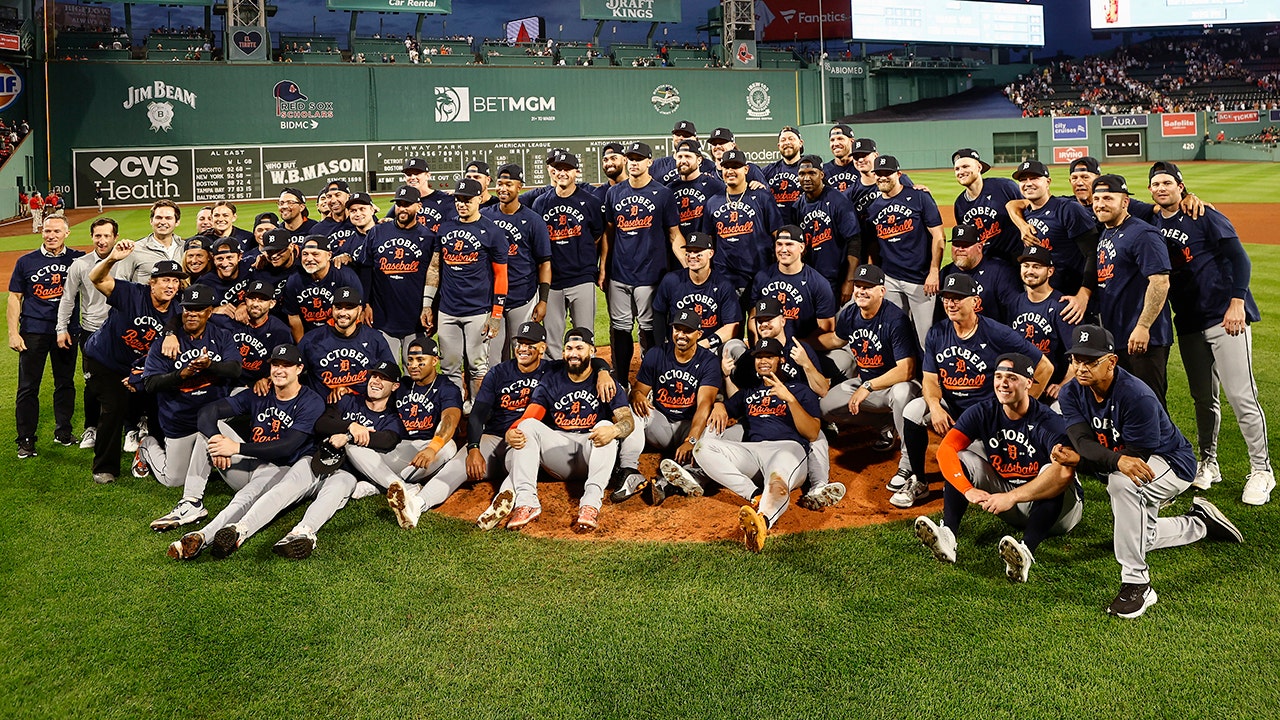 Detroit Tigers Team Picture.jpg