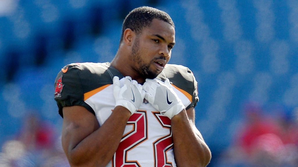 Nfl Bucs Doug Martin 4.jpg