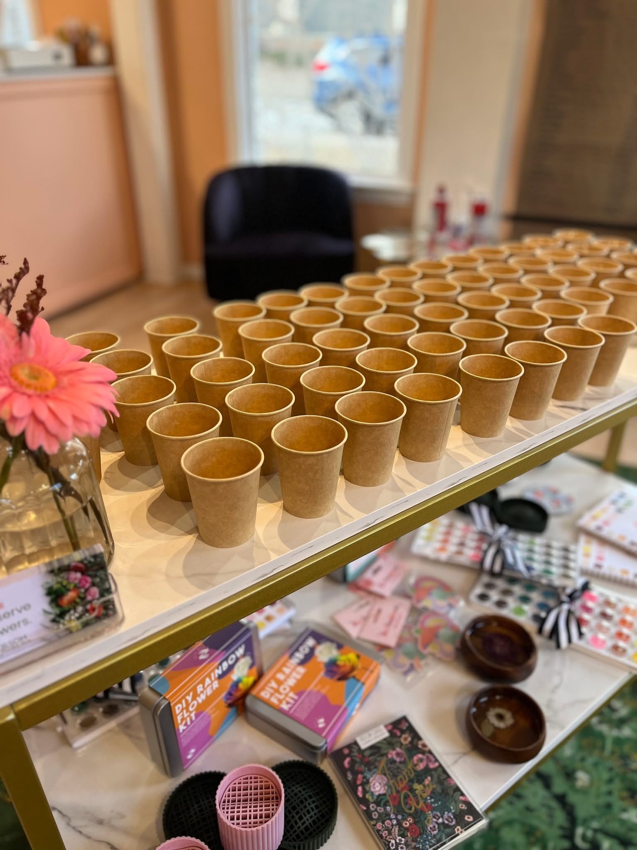 A6 ZQ7 YNMZAUTIVNECRHPRZBV4.JPG