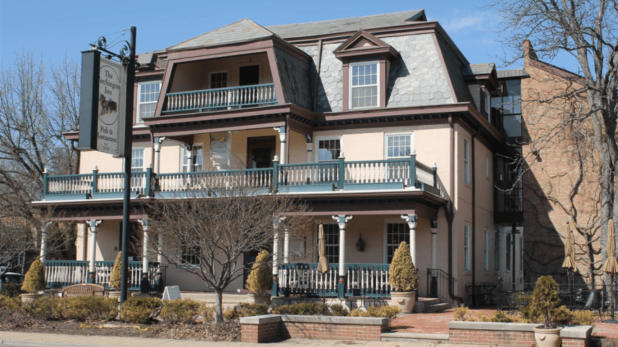 Worthington Inn Featured 4.png