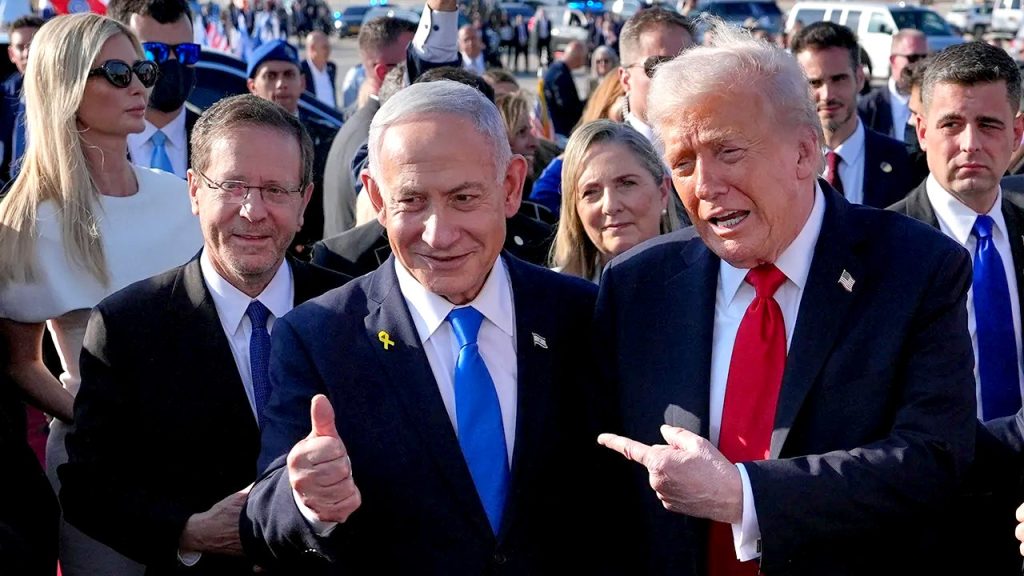 Donald Trump Benjamin Netanyahu Smiling Pointing Tarmac Levels.jpg