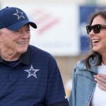 Nfl Cowboys Jerry Jones Charlotte 111225.jpg