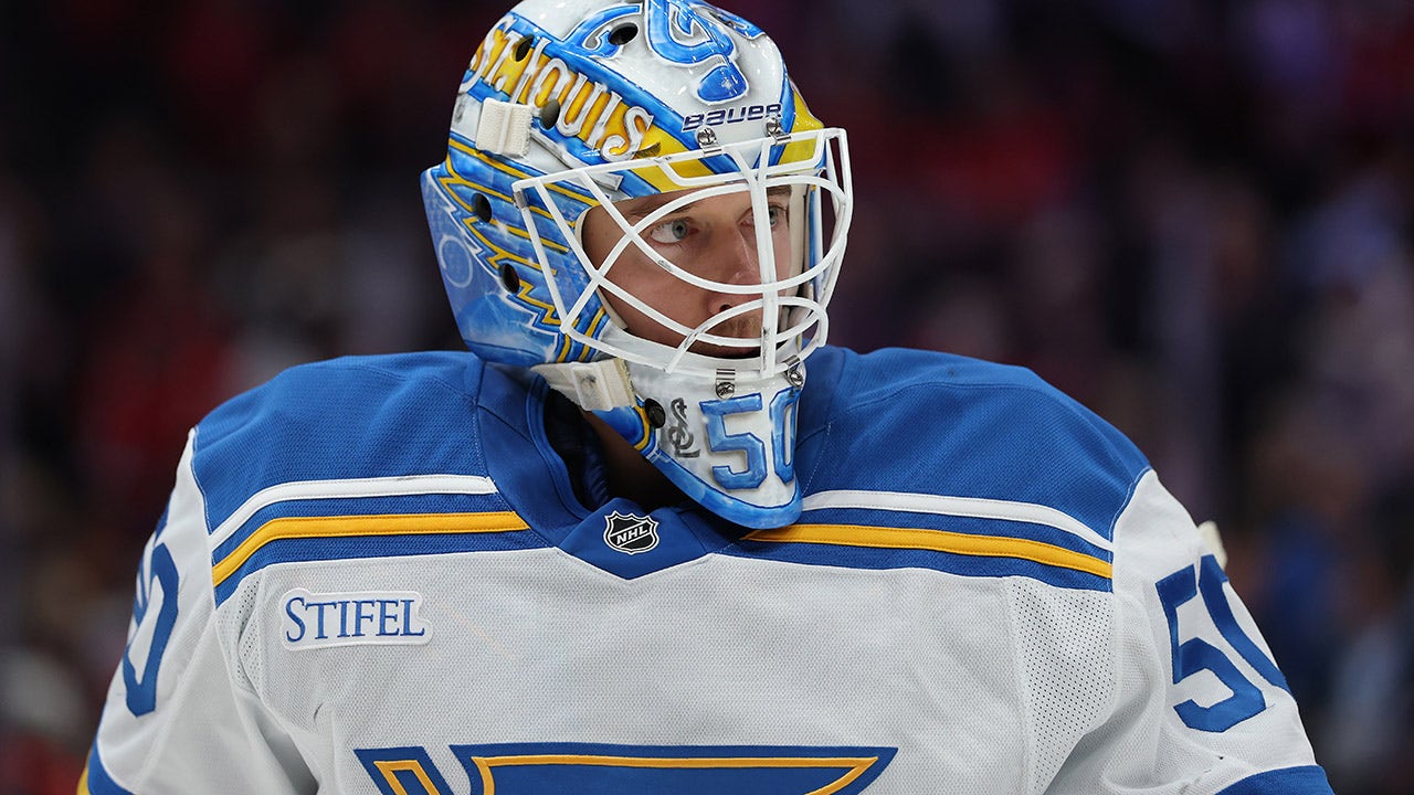 Nhl Blues Jordan Binnington 1.jpg