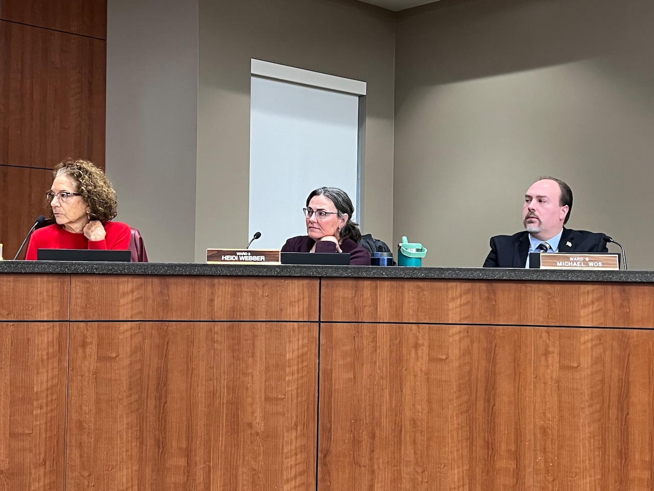 LT67 DENQZBRJH3 OXLMKK7 NA6 E.jpg