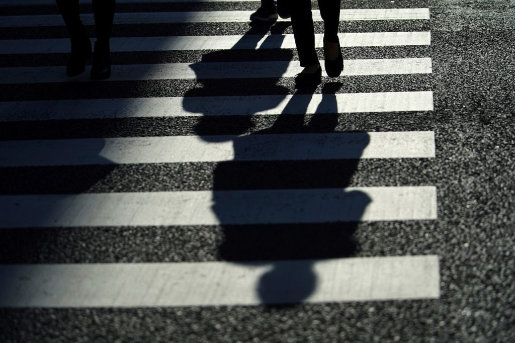 OTKKEORIVAQ7 DKYFSJTHHYXLU.jpg