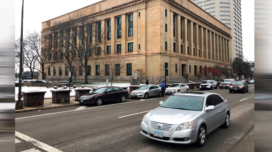 Federal Courthouse Columbus Ohio And Downtown Columbus Ohio.jpg