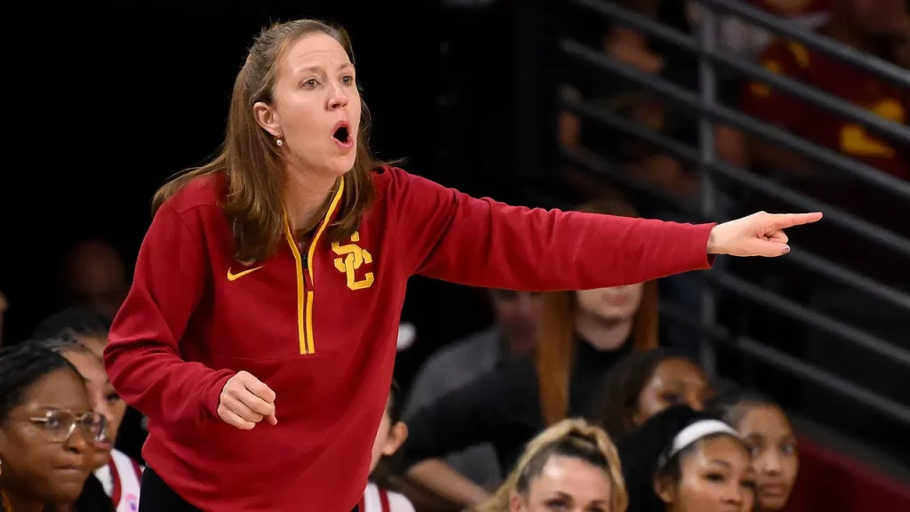Usc Lindsay Gottlieb 1.jpg