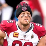 Jj Watt Runs Out Tunnel Cardinals.jpg