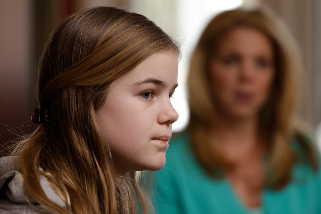 EEP7 D767 NHRRFIYS2 LPSVL6 JQ.jpg