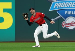 LOUHIMFKP5 HLLKLJKG7 VG5 VCNA.JPG