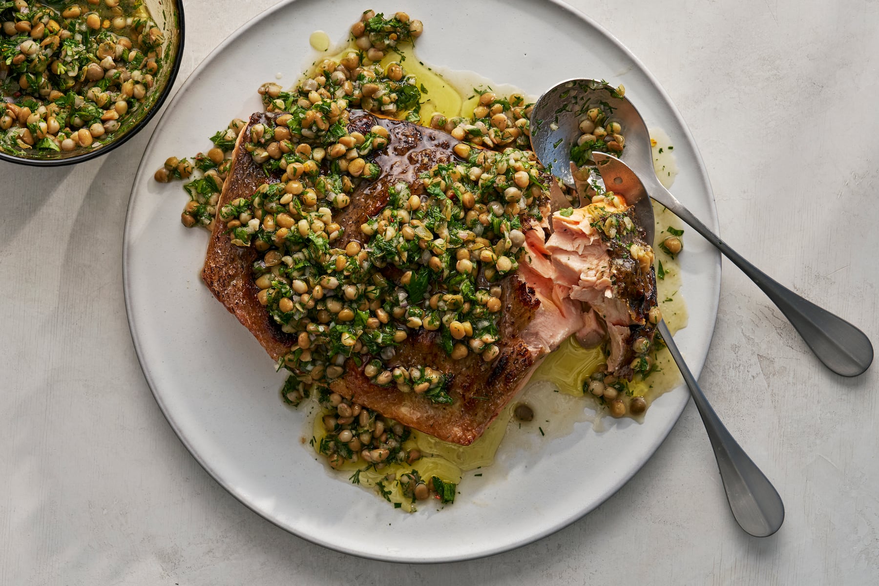 CKNSWFMH25 BUFJI6 U65 ZOQVYYA.jpg