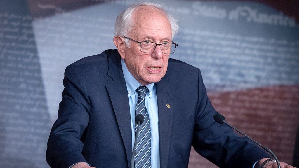 Bernie Sanders Podium.jpeg