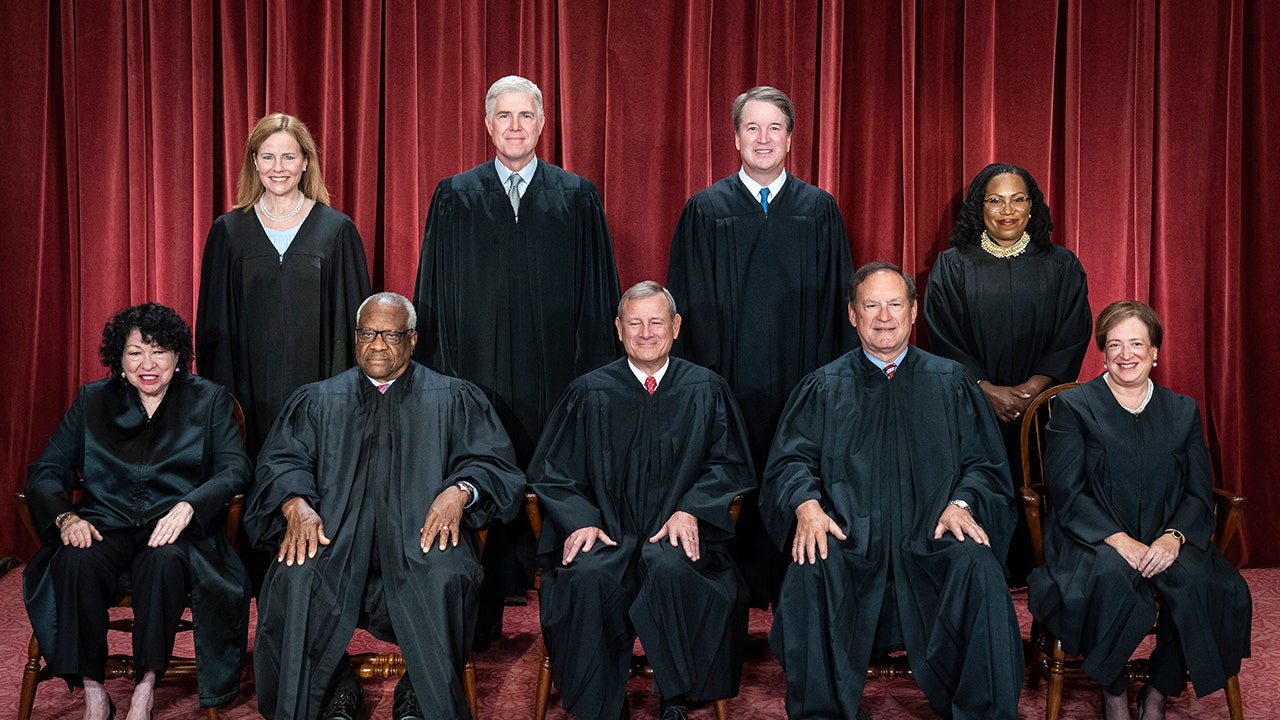Supreme Court Justices.jpg