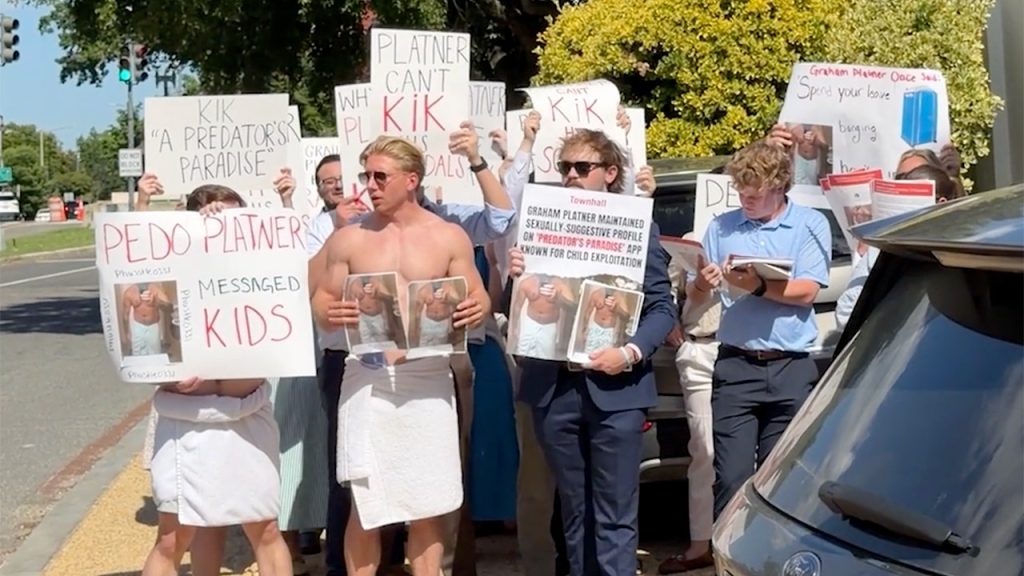Nrsc Staffers Protest Platner.jpg