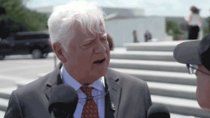 Pergram Larson.gif