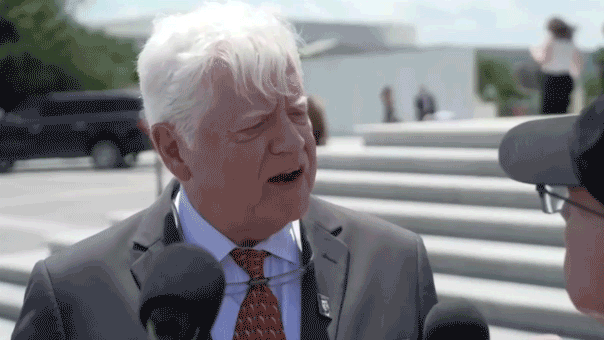 Pergram Larson.gif