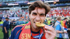 Ferran Torres World Cup Win.jpg